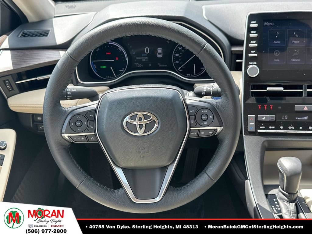 Used 2021 Toyota Avalon XLE FWD image 16