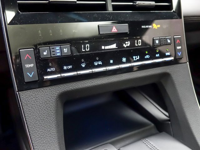 Certified 2022 Toyota Avalon Touring image 22