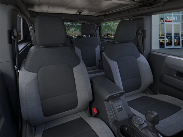 New 2025 Ford Bronco Base image 10
