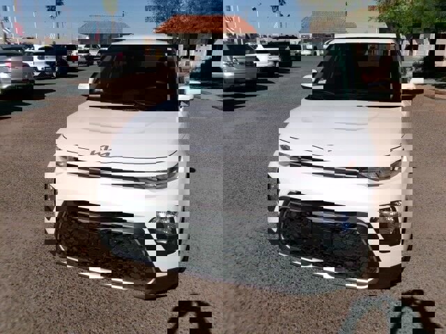 Used 2022 Kia Soul LX w/ Technology Package image 7