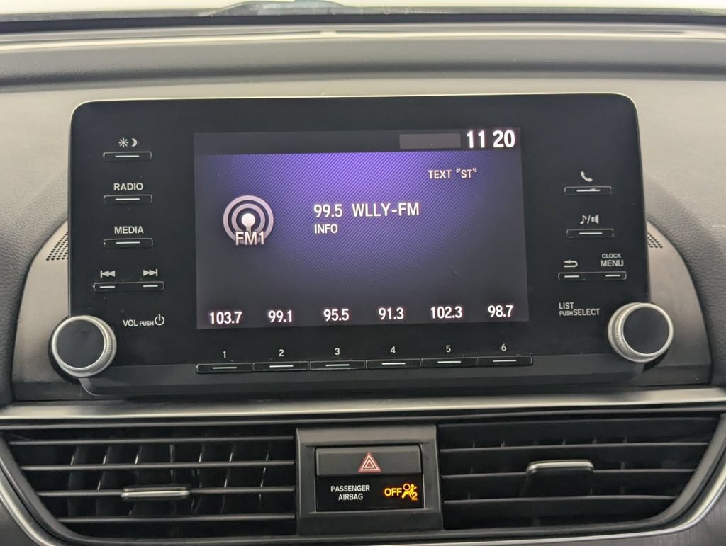 Used 2018 Honda Accord LX image 17