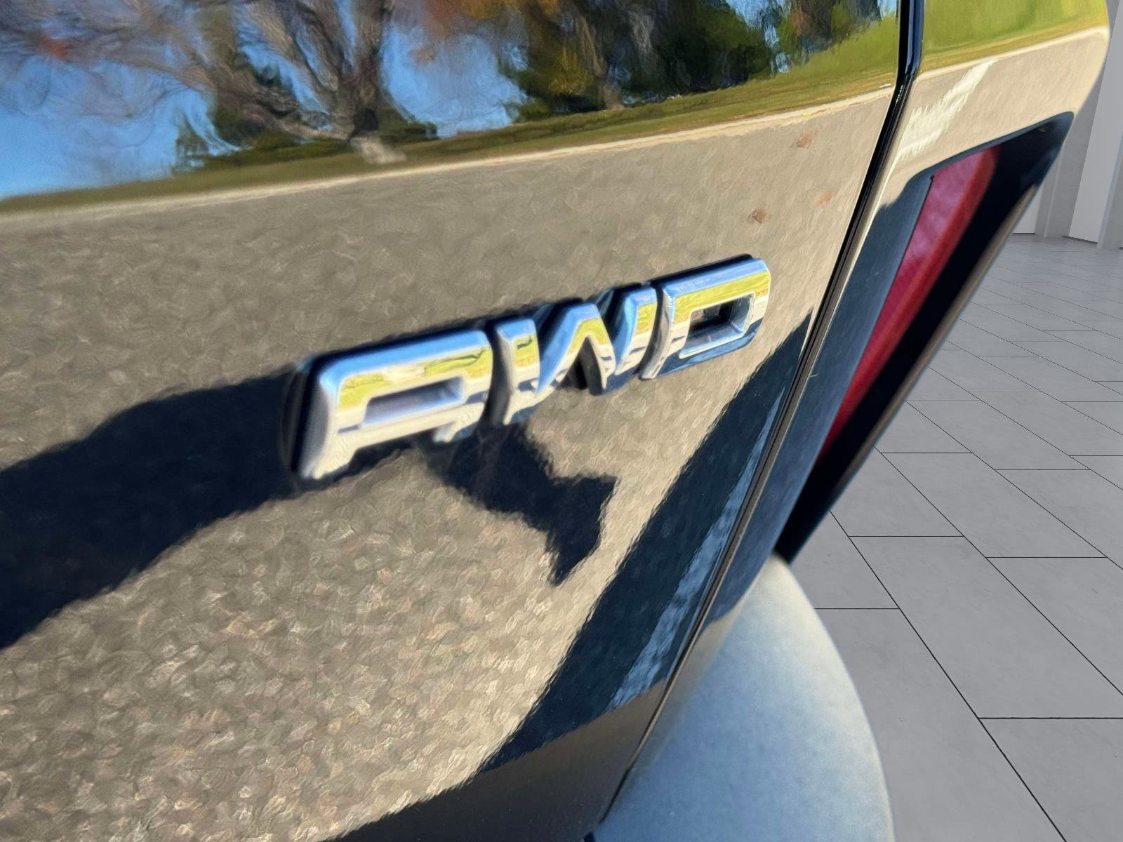 Used 2024 Ford Escape Active image 7