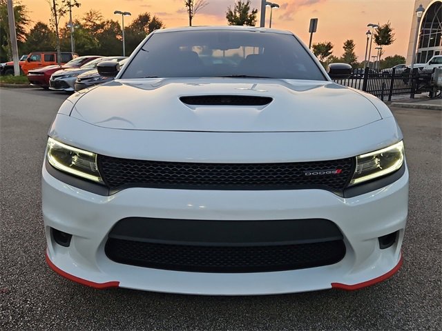 Used 2019 Dodge Charger R/T w/ Blacktop Package image 2