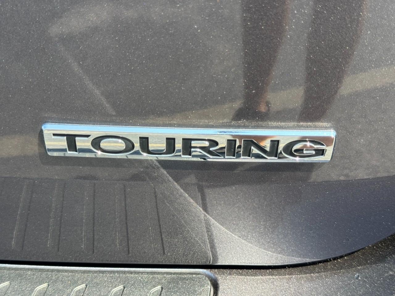 Used 2023 Honda Odyssey Touring image 5