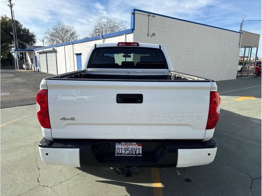 Used 2015 Toyota Tundra Limited w/ Limited Premium Package AWD/4WD image 6