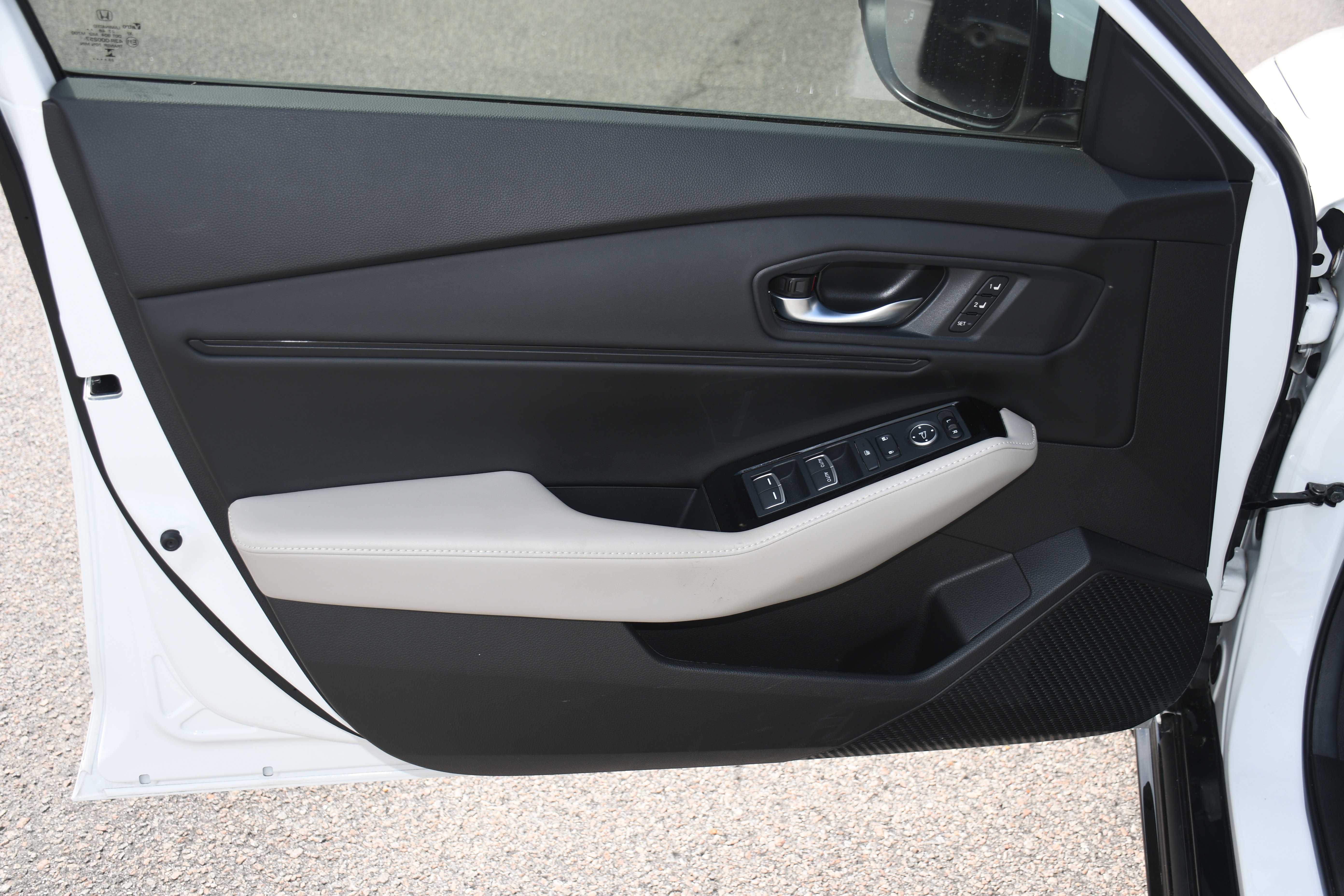 Used 2024 Honda Accord Touring image 10