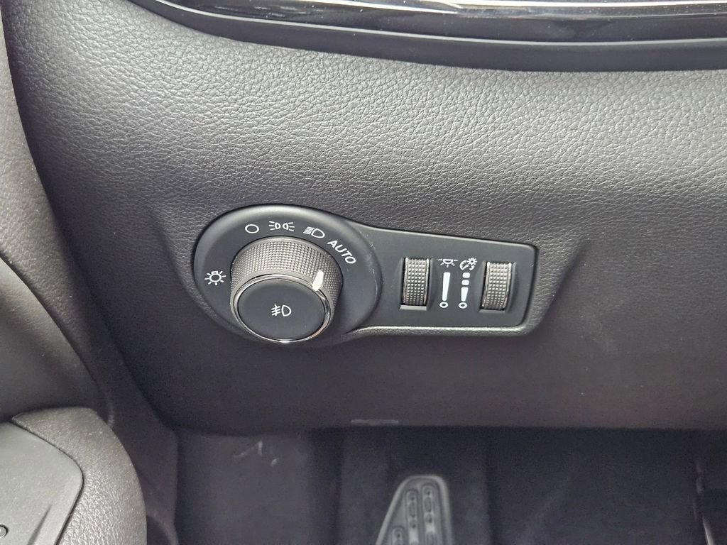 New 2026 Jeep Compass Limited image 20