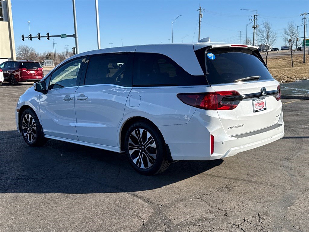 Certified 2025 Honda Odyssey Elite image 9