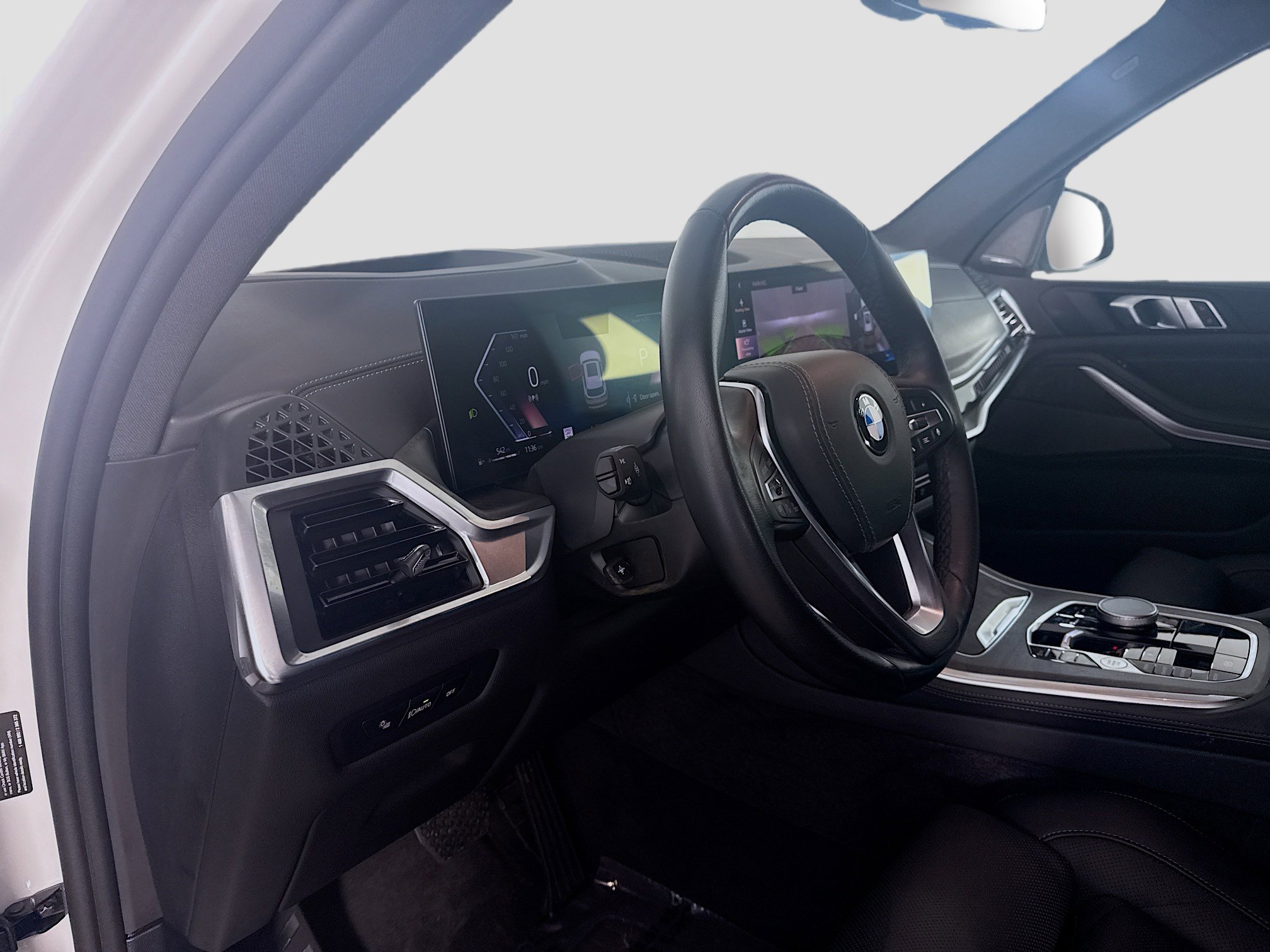 Used 2026 BMW X5 sDrive40i RWD image 23