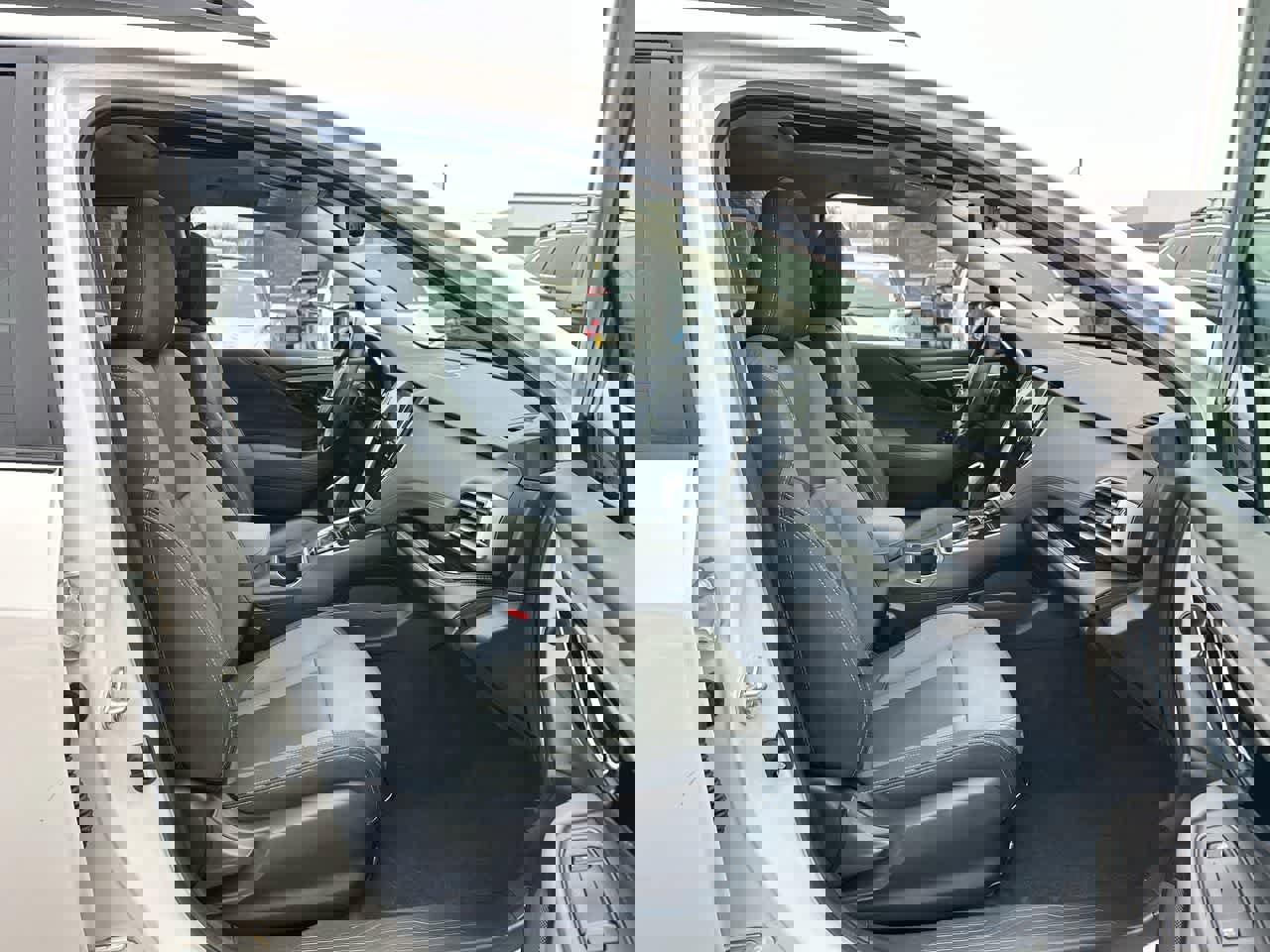 Used 2025 Subaru Outback Onyx Edition image 27