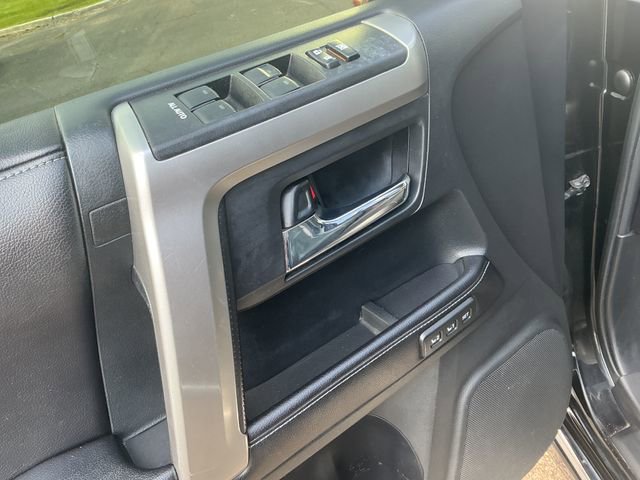 Used 2016 Toyota 4Runner Limited AWD/4WD image 12