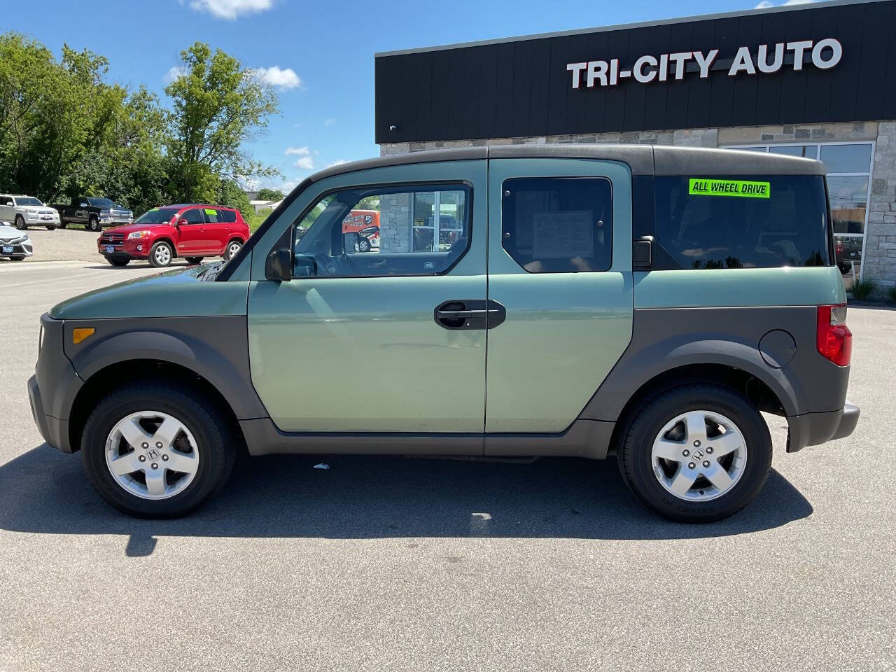 Used 2004 Honda Element EX image 3