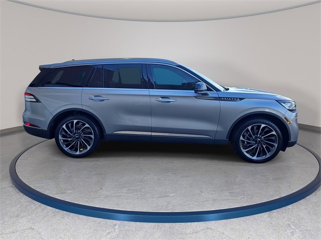 Used 2021 Lincoln Aviator Reserve w/ Equipment Group 201A image 5