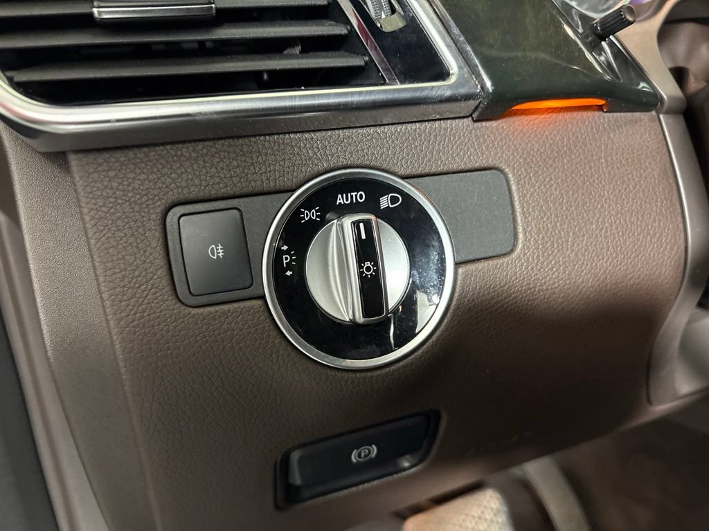 Used 2018 Mercedes-Benz GLS 450 4MATIC image 22