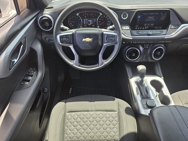 Used 2022 Chevrolet Blazer LT image 12