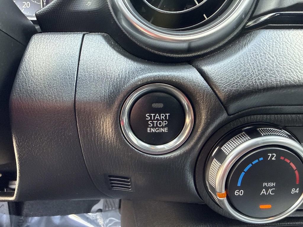 Used 2025 MAZDA MX-5 Miata RF Grand Touring image 22