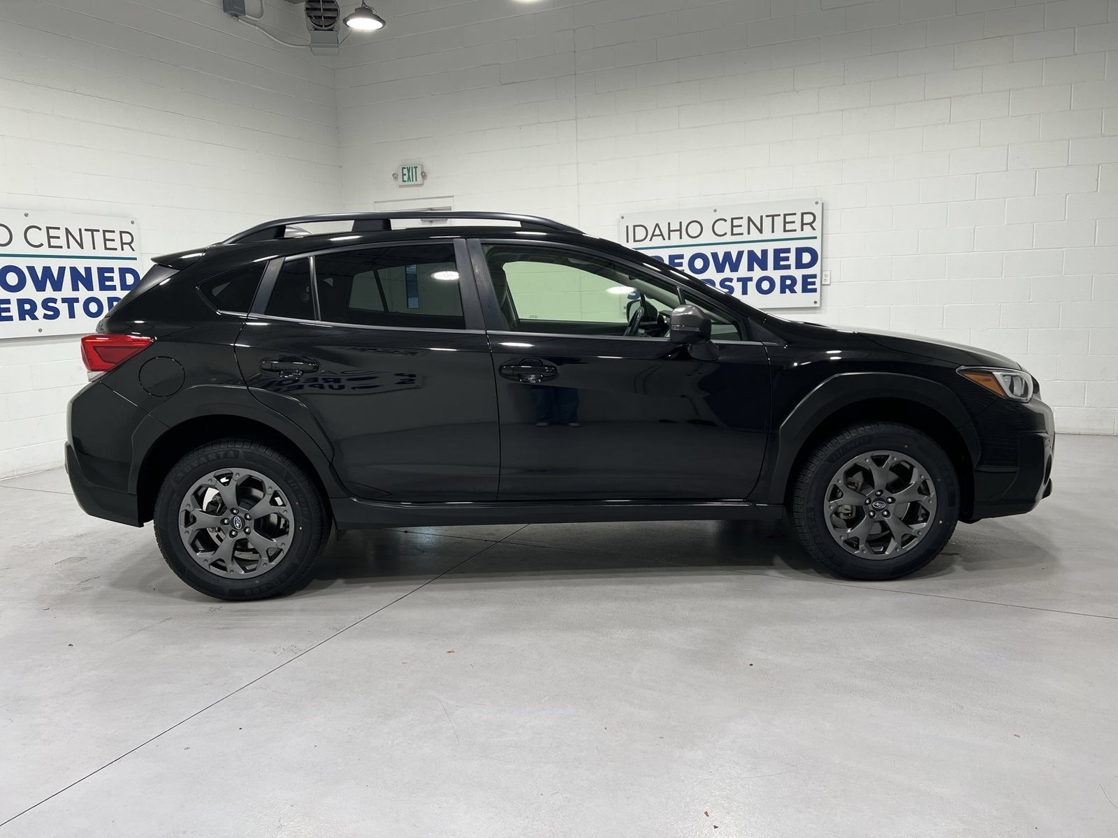 Used 2023 Subaru Crosstrek 2.5i Sport AWD/4WD image 9