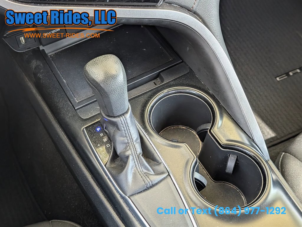 Used 2019 Toyota Camry LE image 20