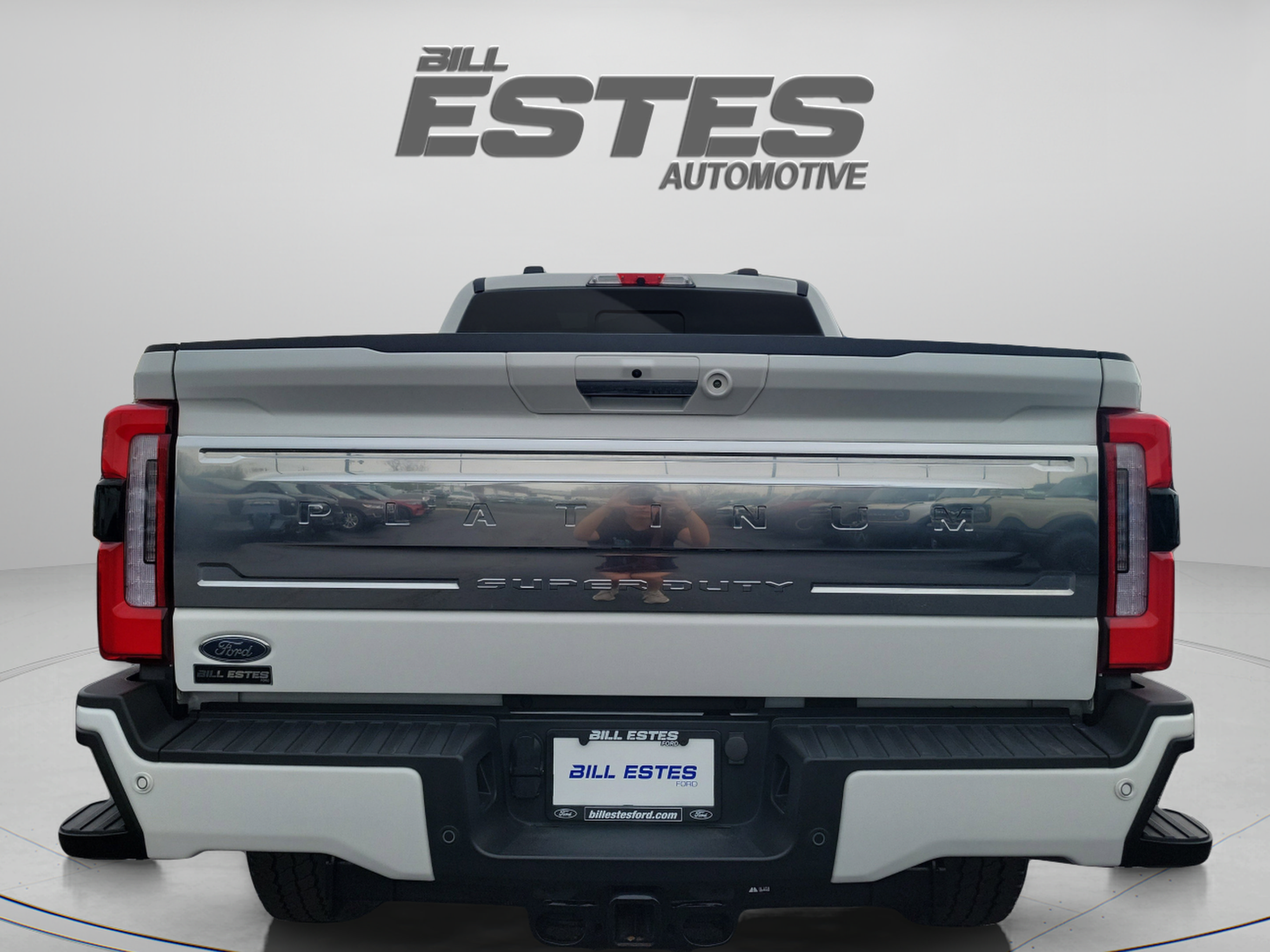 Used 2024 Ford F250 Platinum AWD/4WD image 3