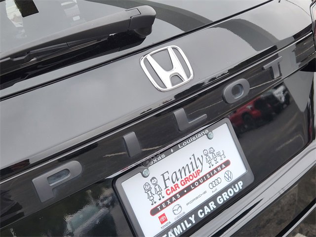 Used 2023 Honda Pilot Elite image 8