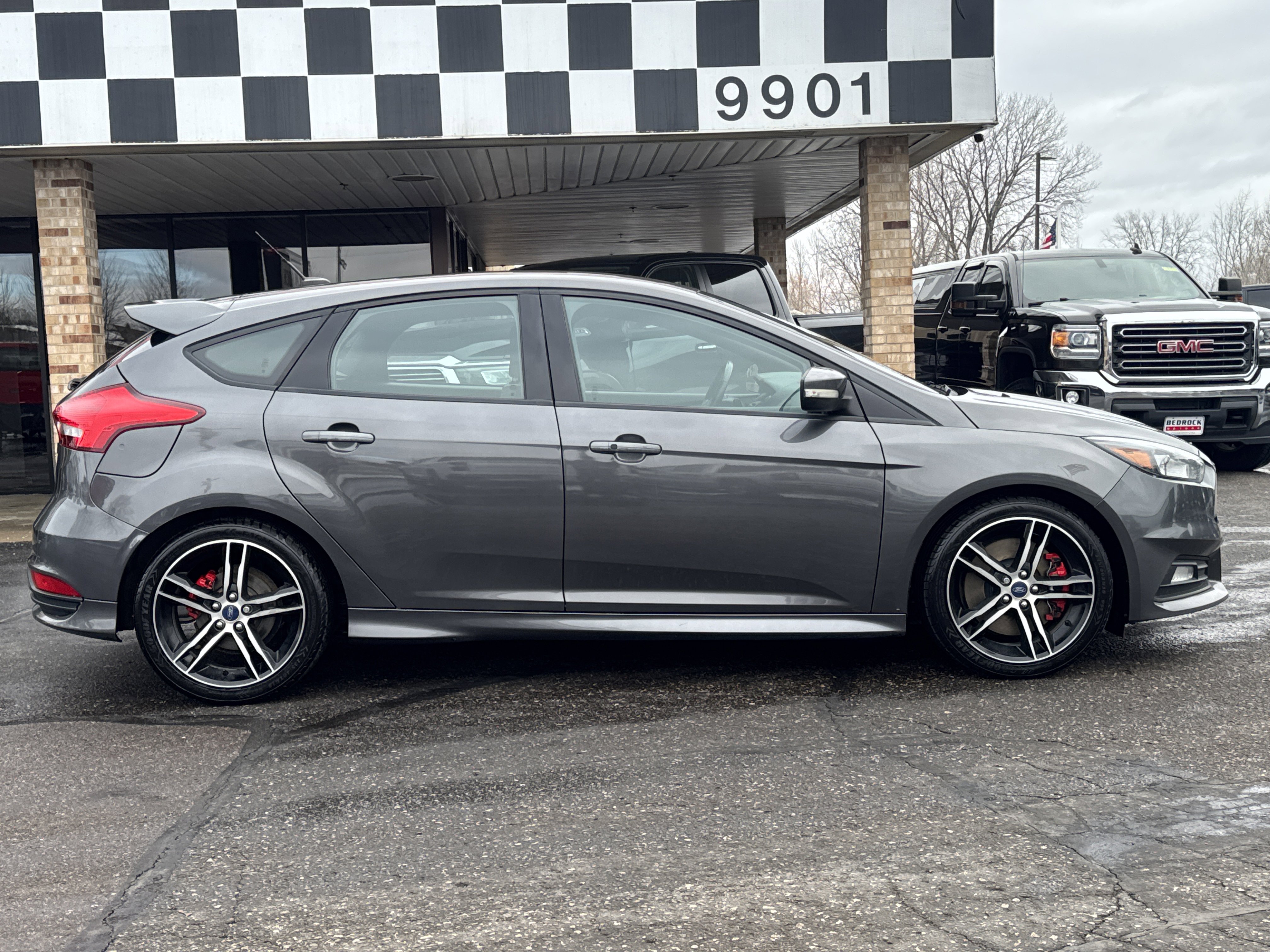 Used 2015 Ford Focus ST image 8
