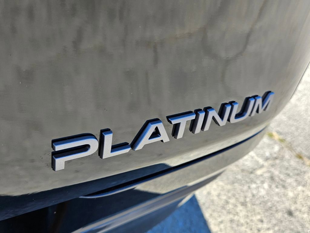 New 2026 Nissan Murano Platinum w/ Cargo Package AWD/4WD image 10