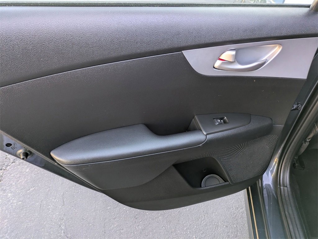 Used 2024 Kia Forte LXS image 27