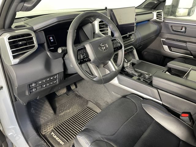 Used 2022 Toyota Tundra Platinum w/ Advanced Package AWD/4WD image 3