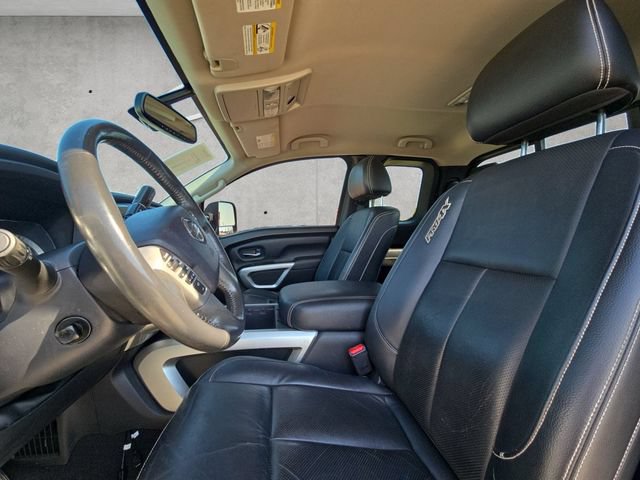Used 2017 Nissan Titan PRO-4X w/ Pro-4x Convenience Package AWD/4WD image 19