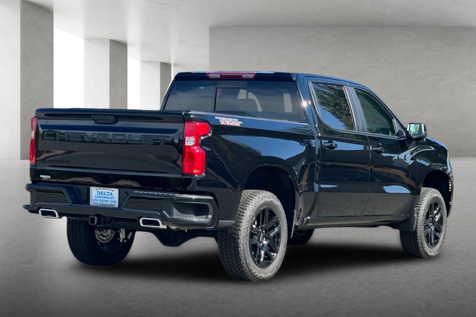 New 2026 Chevrolet Silverado 1500 LT Trail Boss w/ Safety Package AWD/4WD image 4
