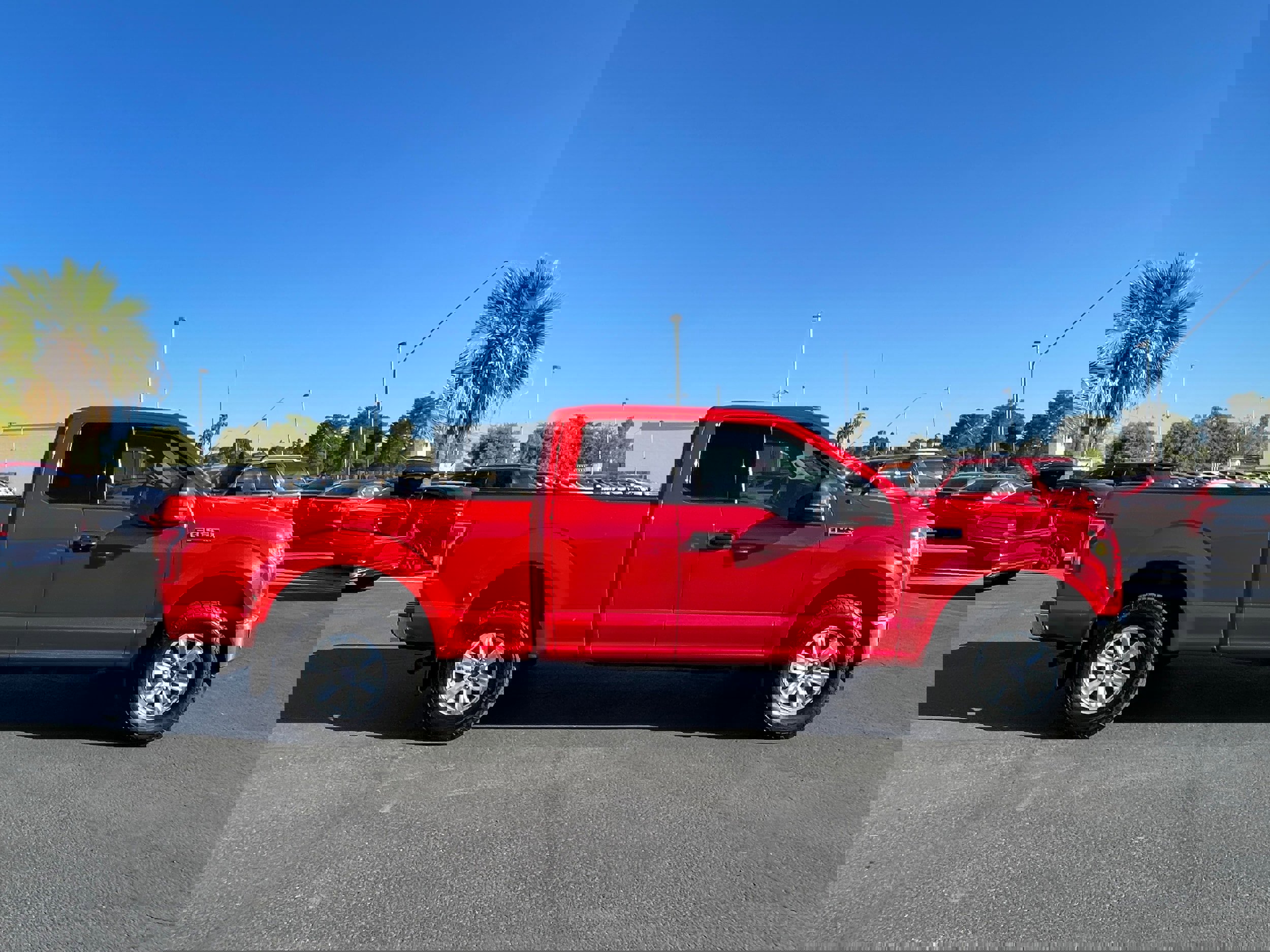 Used 2017 Ford F150 XLT image 6
