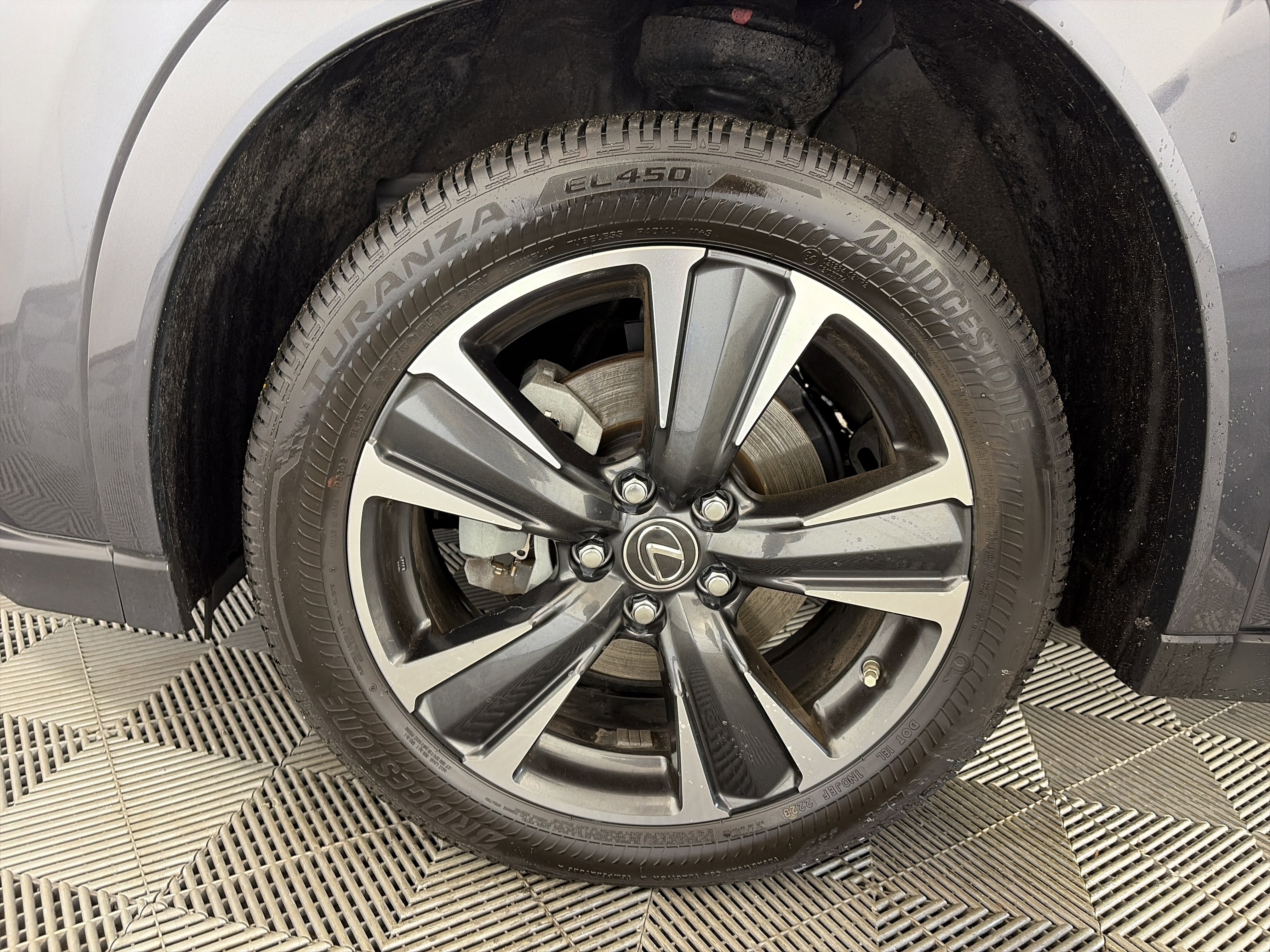 Used 2024 Lexus UX 250h AWD w/ Premium Package image 13