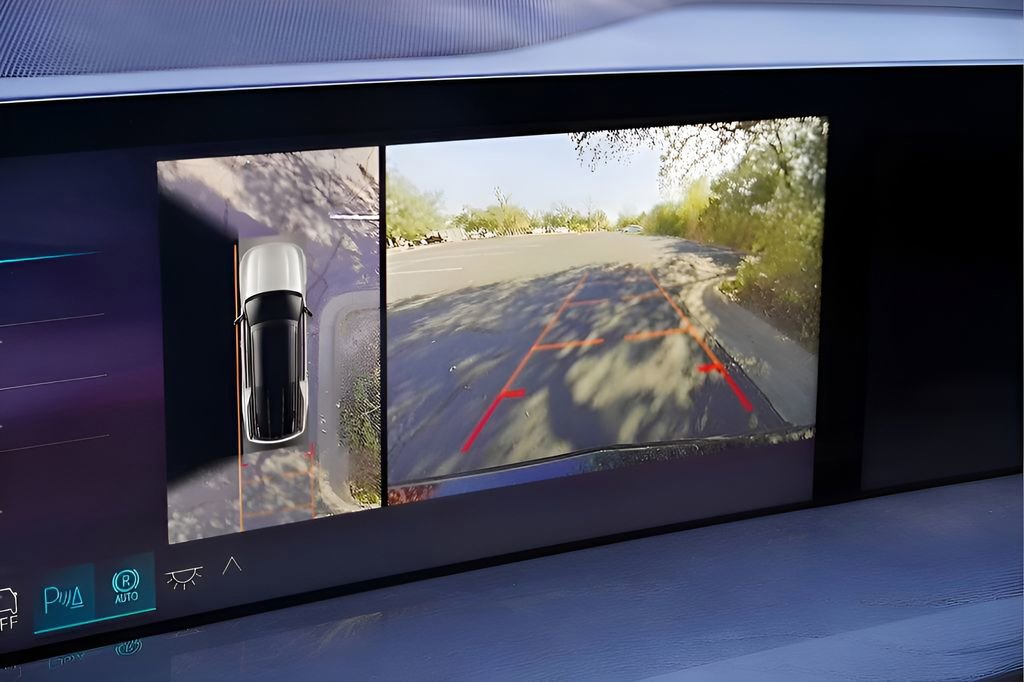 New 2026 Cadillac Escalade IQL Sport 1 AWD/4WD image 13
