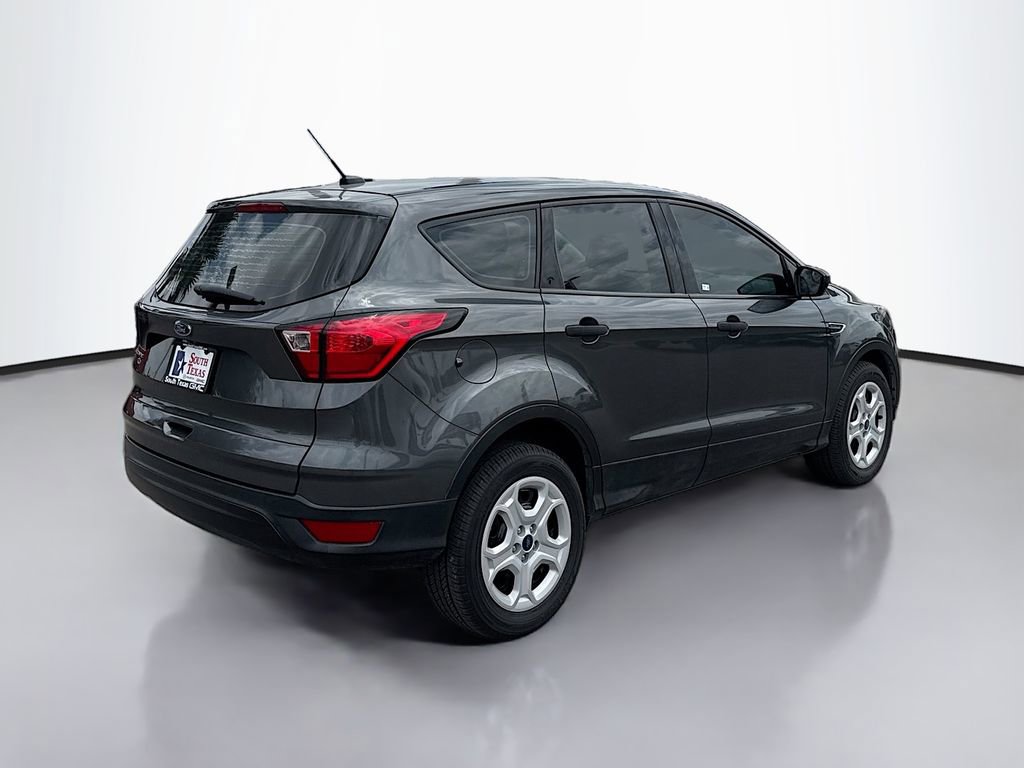Used 2019 Ford Escape S image 7