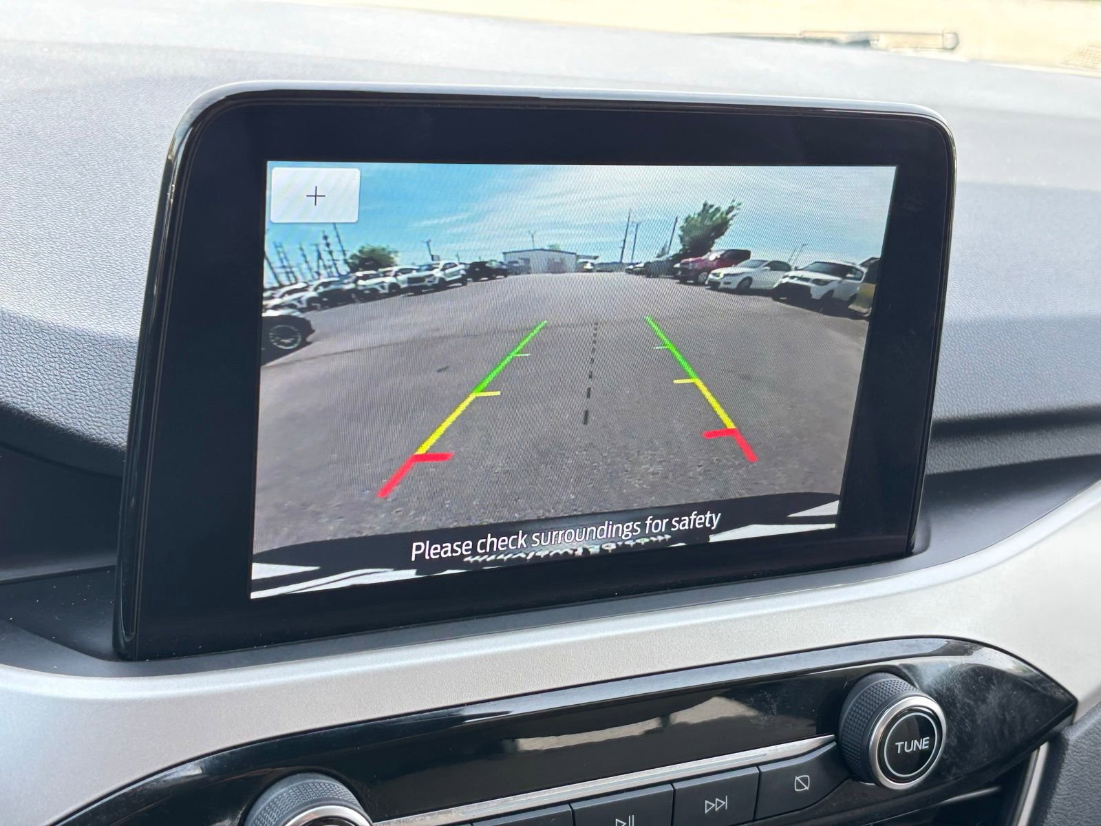 Used 2020 Ford Escape SE AWD/4WD image 6