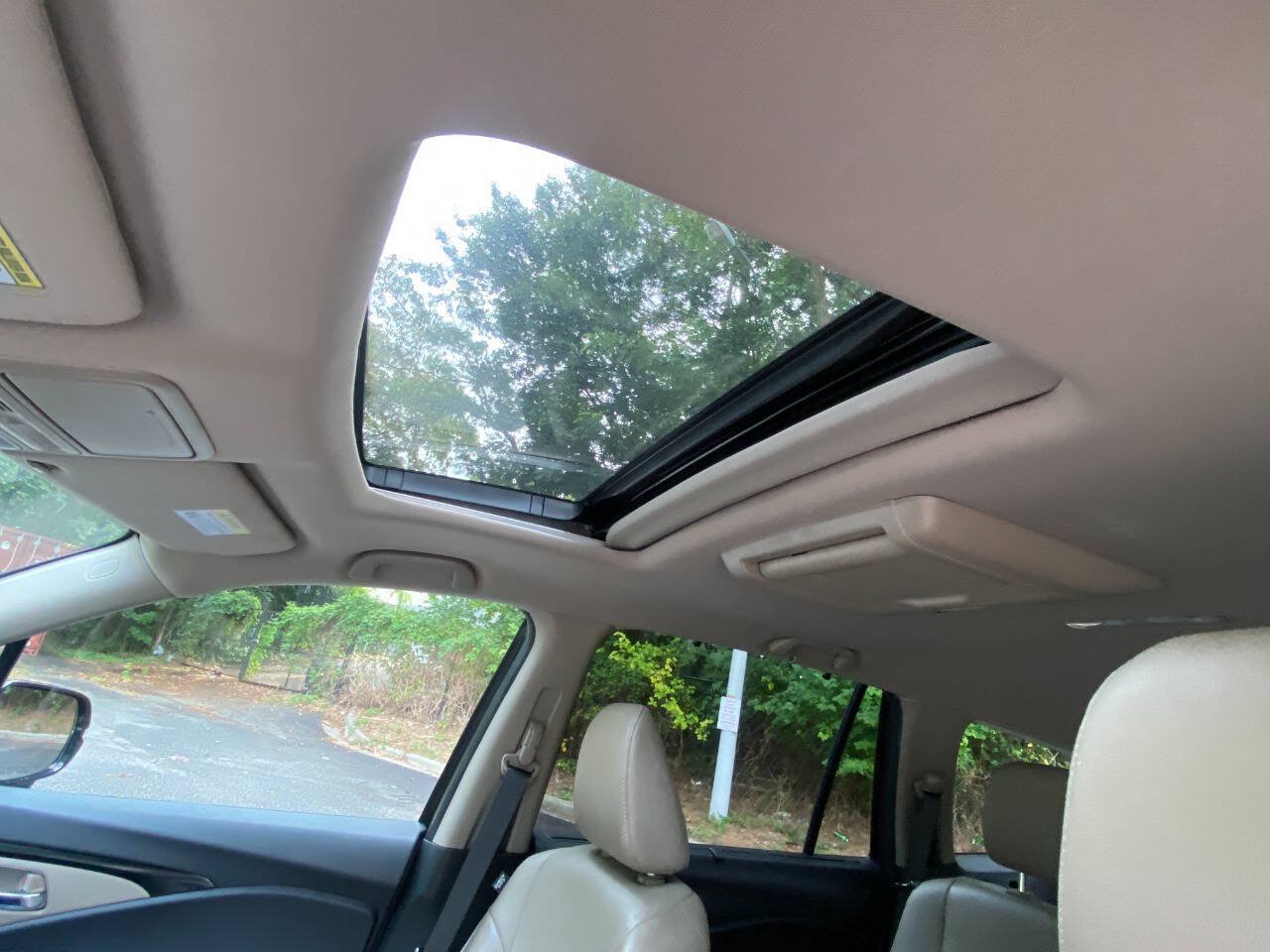 Used 2016 Honda Pilot Touring image 41