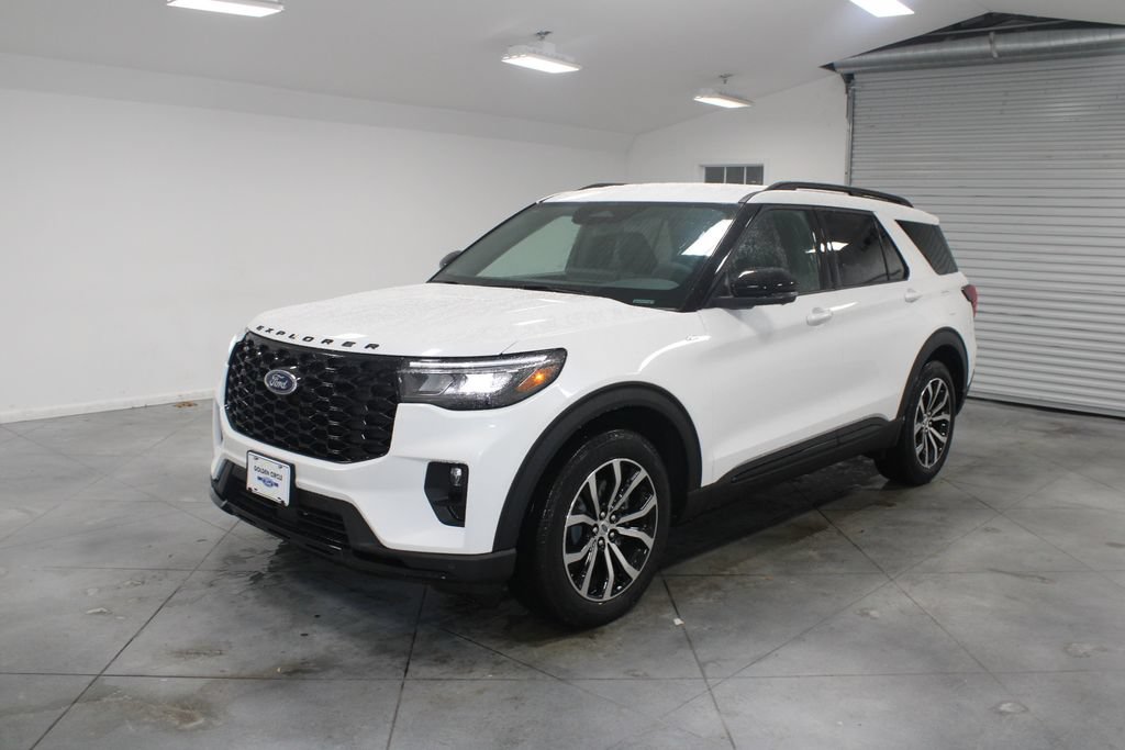 New 2026 Ford Explorer ST-Line w/ Premium Package RWD image 3