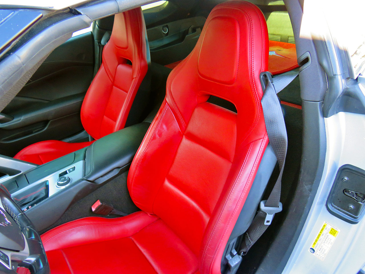 Used 2016 Chevrolet Corvette Stingray Coupe w/ Battery Protection Package image 26