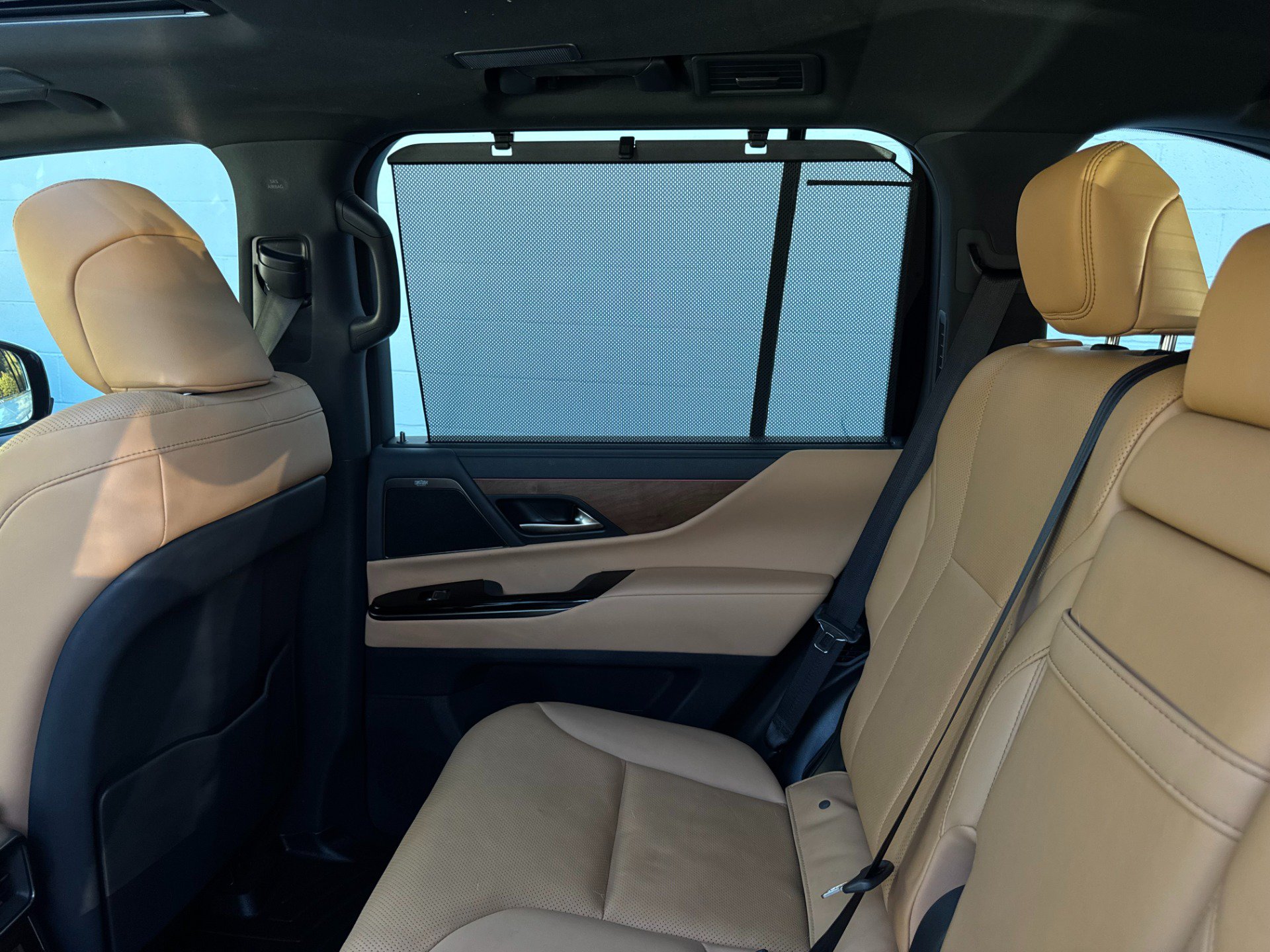 Used 2024 Lexus LX 600 4WD w/ Luxury Package image 48