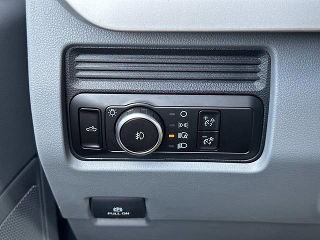 New 2026 Ford F250 XL w/ XL Off-Road Package image 23