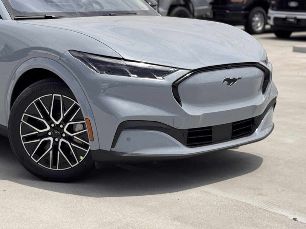 New 2025 Ford Mustang Mach-E Premium image 3
