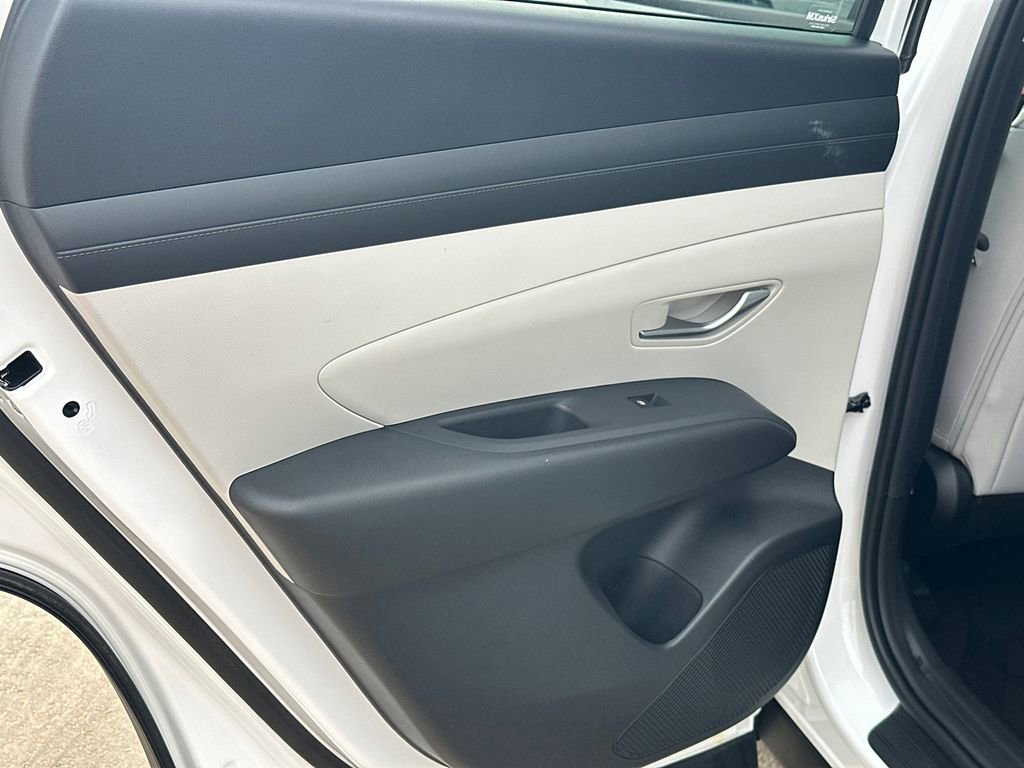 New 2026 Hyundai Tucson SEL FWD image 22