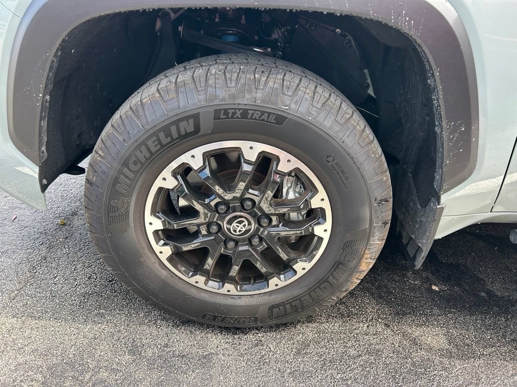 Used 2026 Toyota Tundra SR5 w/ TRD Off-Road Package AWD/4WD image 48