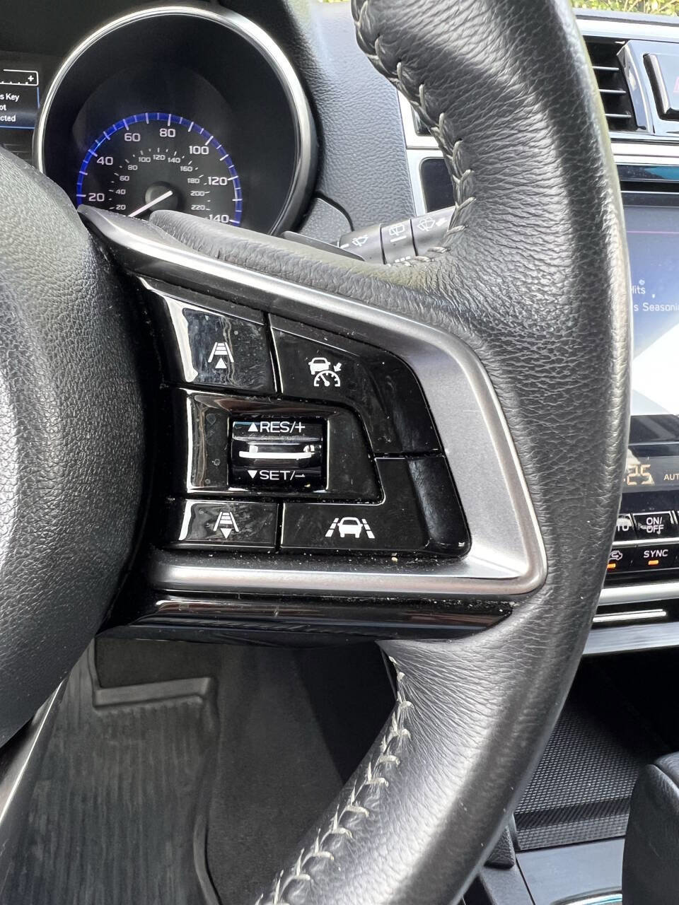 Used 2019 Subaru Outback 2.5i Limited image 23