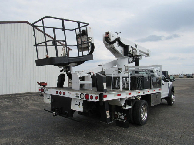 Used 2019 Ford F550 4x4 Regular Cab Super Duty image 3