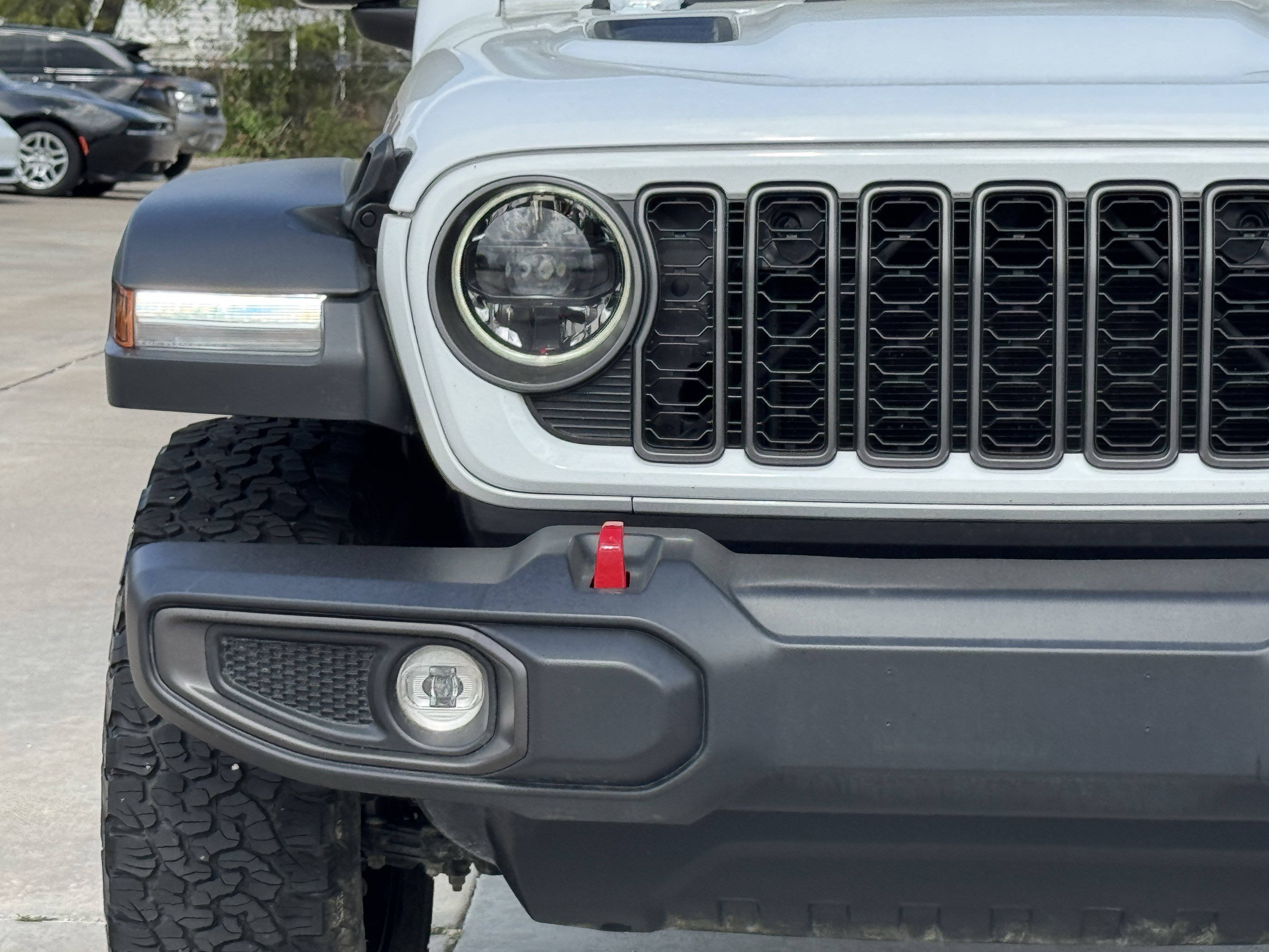 Used 2025 Jeep Wrangler Unlimited Rubicon image 6