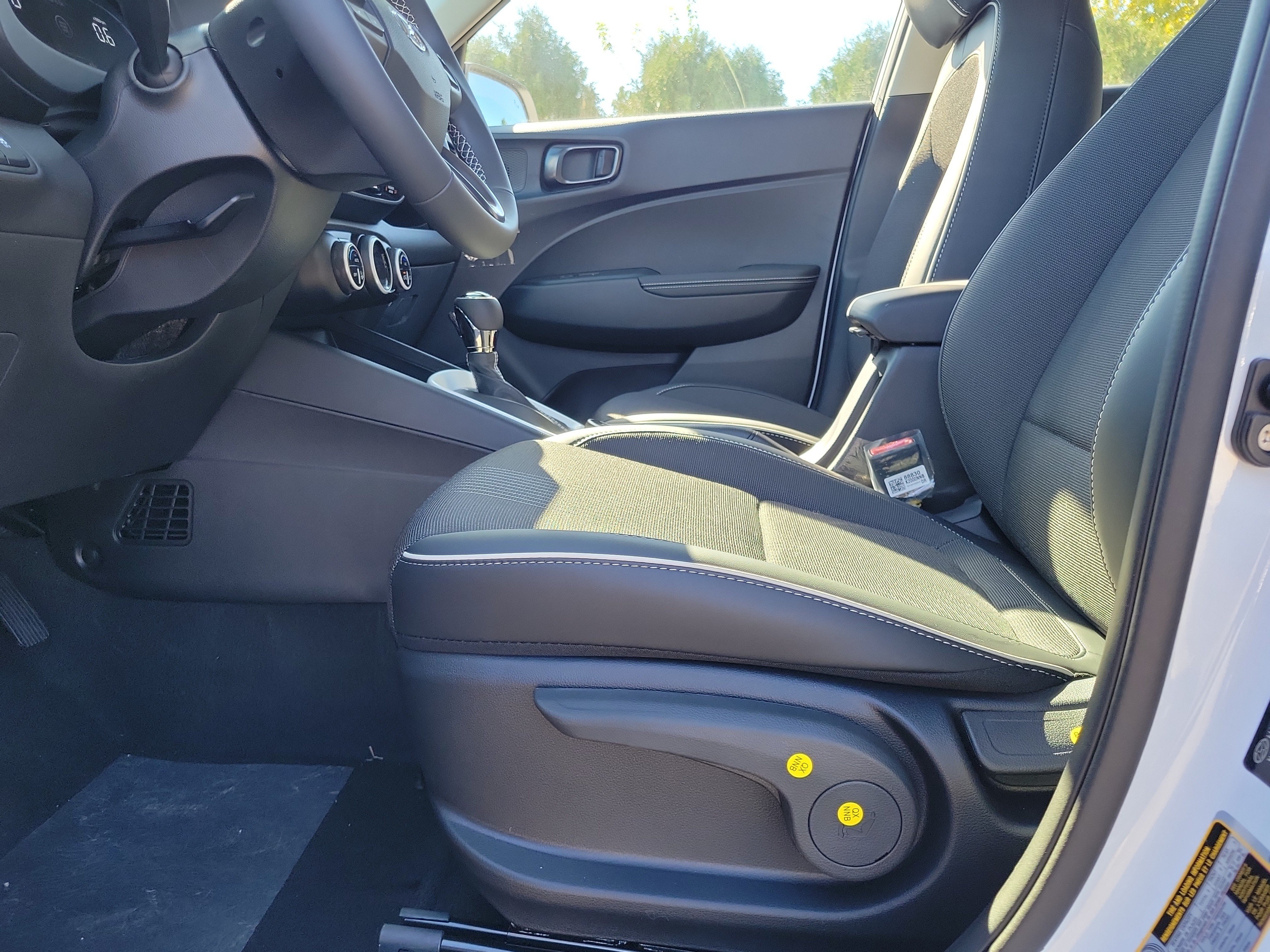 New 2026 Hyundai Venue SEL FWD image 16