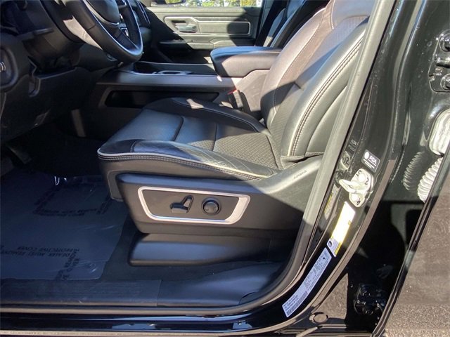 Used 2024 RAM 1500 Laramie image 22