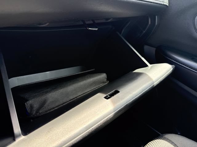 Used 2022 Honda HR-V LX image 35
