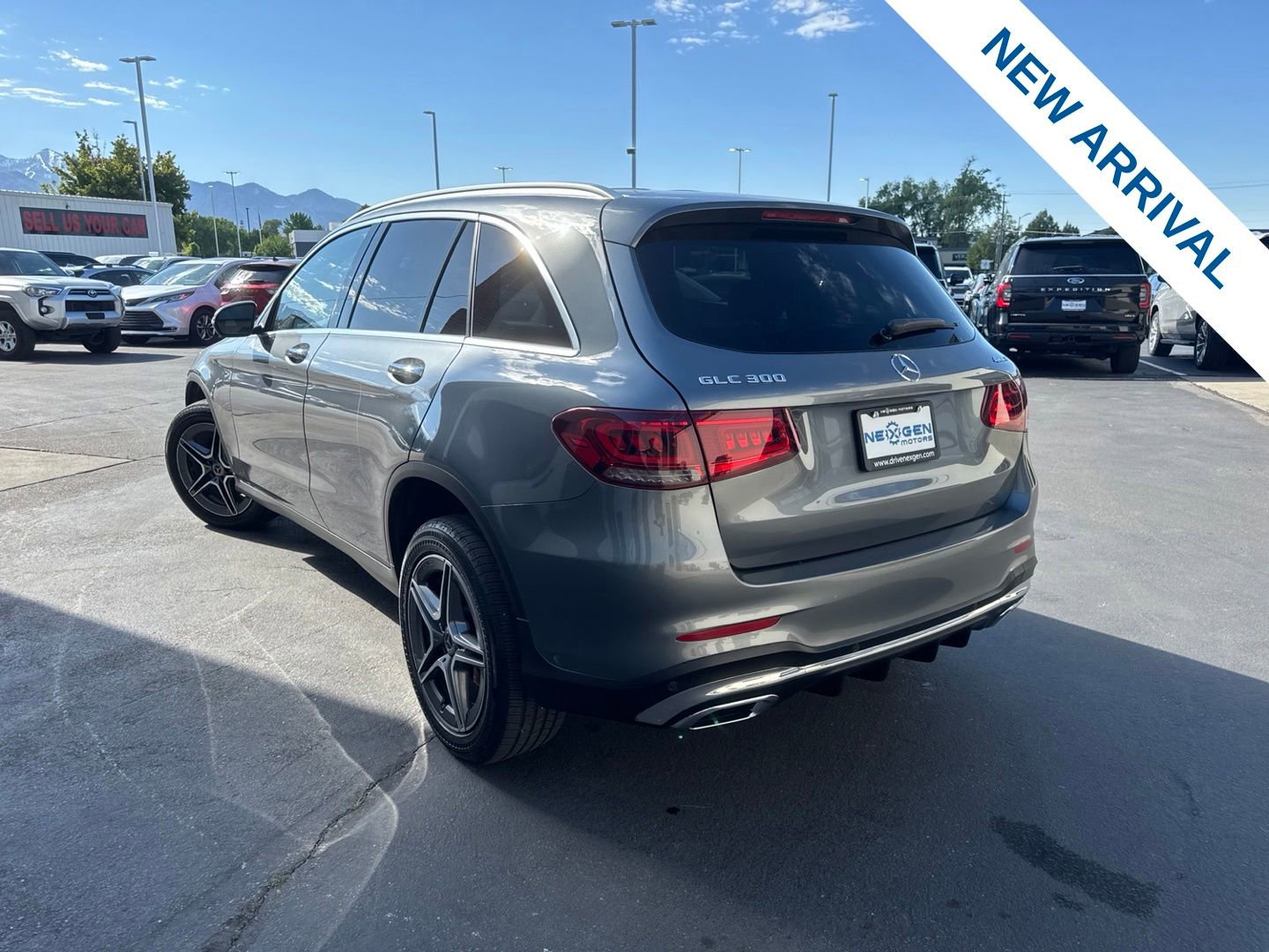 Used 2021 Mercedes-Benz GLC 300 4MATIC image 5